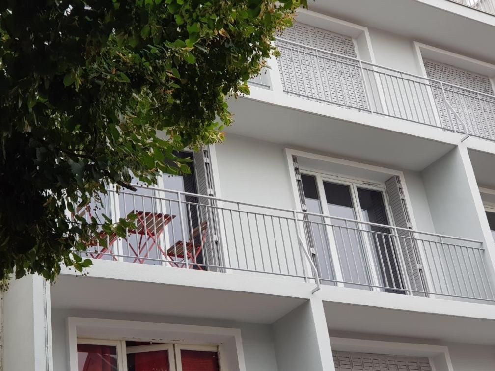 Appartement F2, Quartier Jeanne D'Arc Vichy Dış mekan fotoğraf